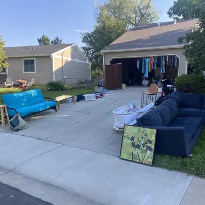 GARAGE SALE!