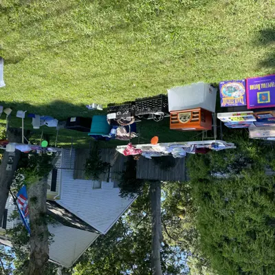 Yard sale 